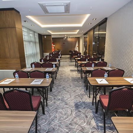 Honour Hotel Nigde ภายนอก รูปภาพ