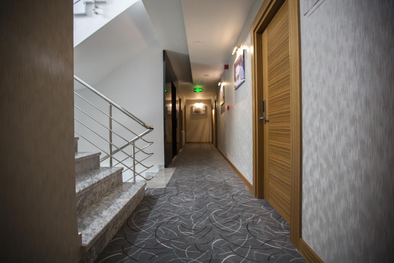 Honour Hotel Nigde ภายนอก รูปภาพ